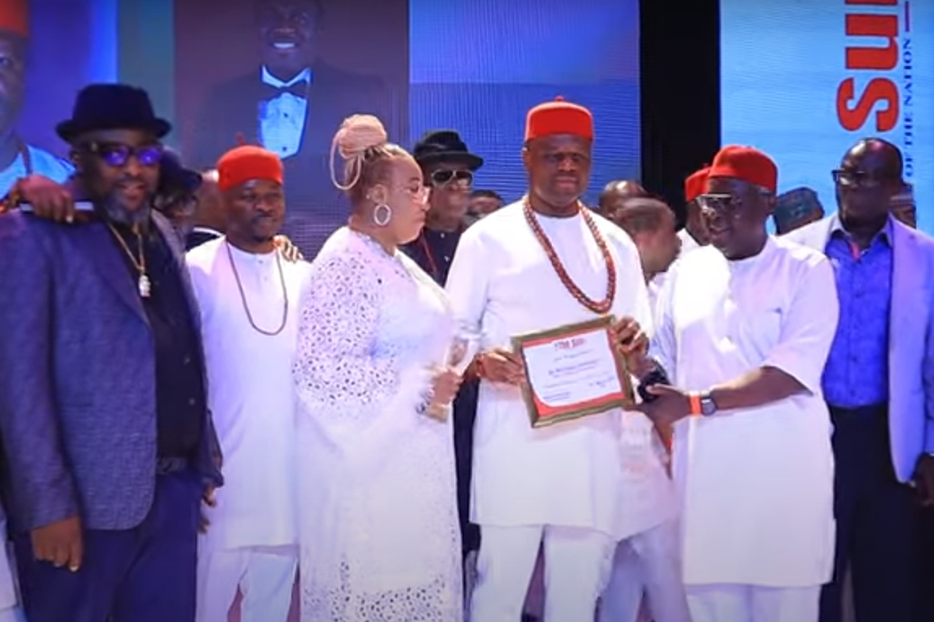 DARLINGTON NWABUNIKE RECEIVES SUN HUMANITARIAN SERVICE OF THE YEAR AWARD